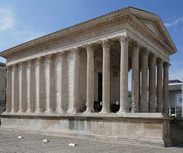 Maison Carree Nimes